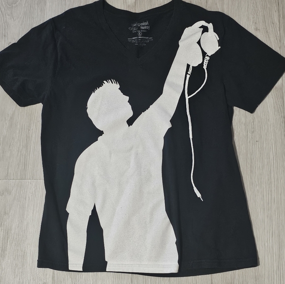 graphic t-shirt - Picture 3 of 3